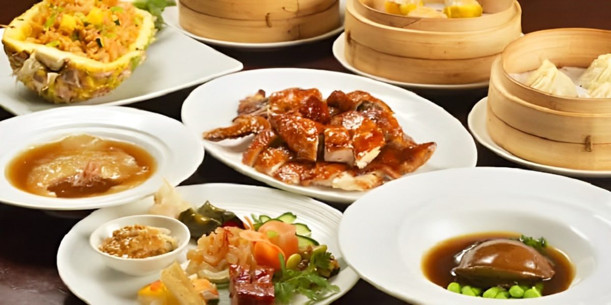 茗圃 【特撰ランチ 水仙】前菜盛合せ、北京ダック、本日の點心、お勧めの一品など全7品