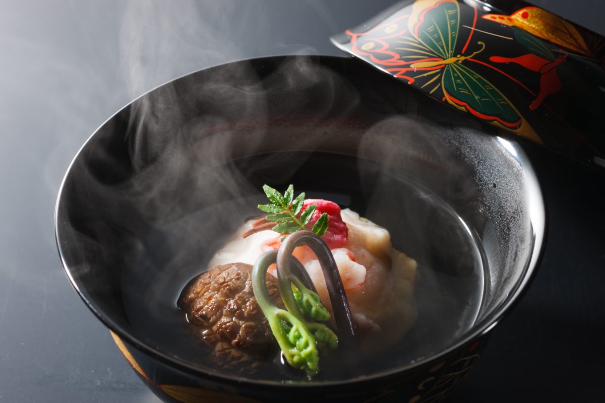 八勝館 季節を味わう懐石